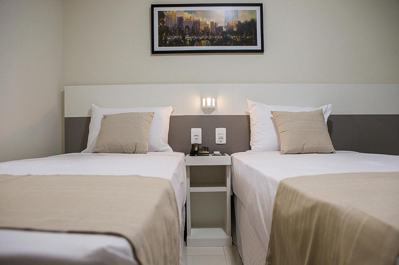 Bristol Easy Uba Hotel エクステリア 写真