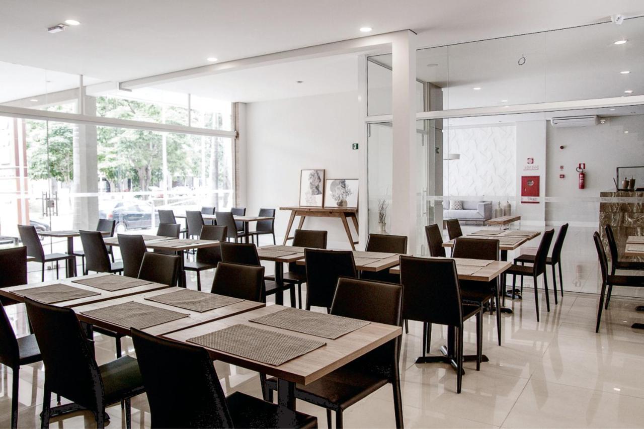 Bristol Easy Uba Hotel エクステリア 写真