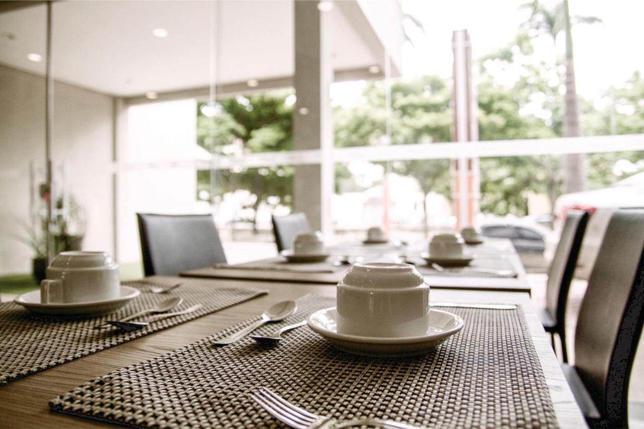 Bristol Easy Uba Hotel エクステリア 写真